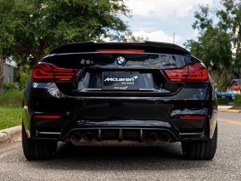 Used 2020 BMW M4 Convertible w/ Competition Package RWD image 20