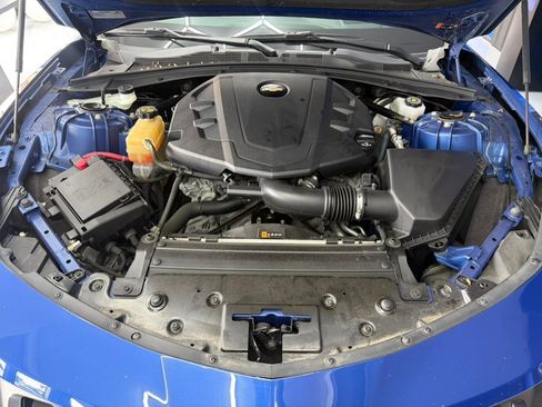 Used 2023 Chevrolet Camaro LT RWD image 29