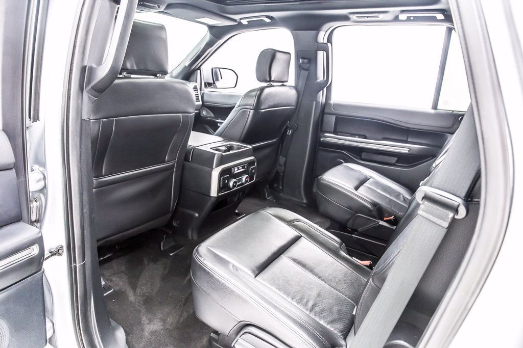 Used 2020 Ford Expedition XLT w/ Equipment Group 202A RWD image 30