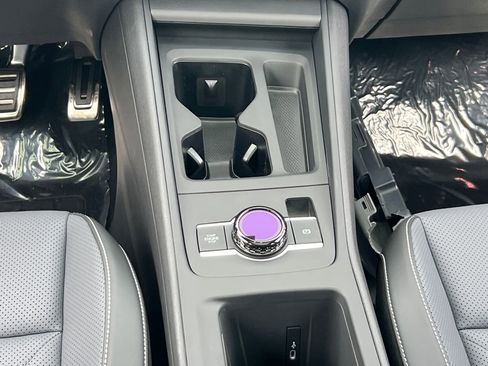 New 2026 Volkswagen Tiguan SE R-Line image 19