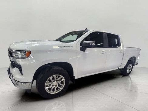 Used 2024 Chevrolet Silverado 1500 LT image 11