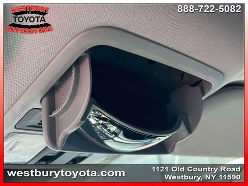 Used 2023 Honda Odyssey Touring image 31