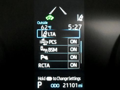 Used 2024 Toyota Sienna XSE image 17