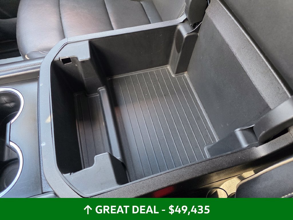 Used 2024 Chevrolet Tahoe Premier AWD/4WD image 58
