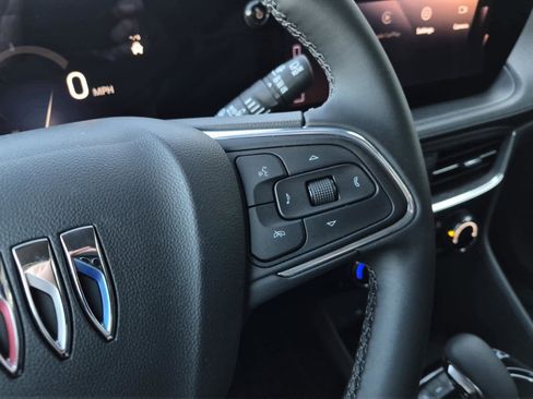 Certified 2025 Buick Encore GX Sport Touring w/ Advanced Technology Package image 21