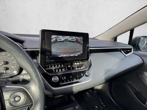 Used 2024 Toyota Corolla LE FWD image 14