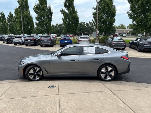 Used 2023 BMW i4 eDrive40 RWD image 4