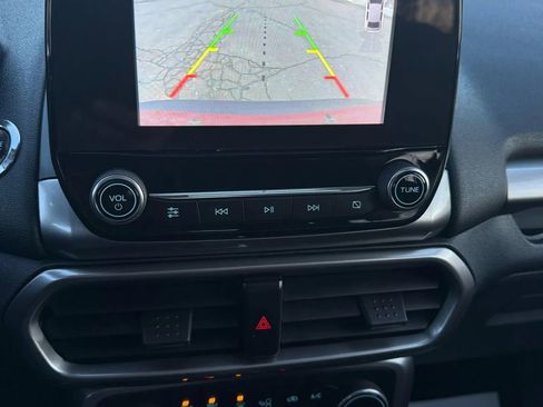 Used 2018 Ford EcoSport SE image 38