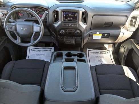 Used 2025 Chevrolet Silverado 1500 Custom Trail Boss image 17