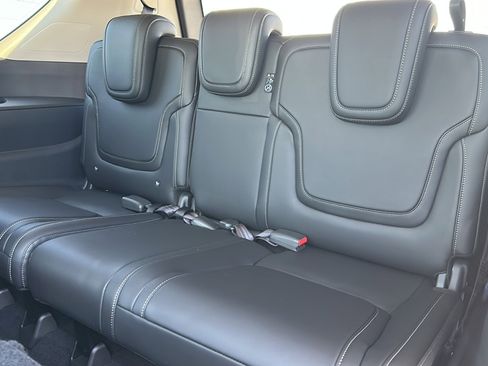 New 2026 Nissan Armada SV image 17