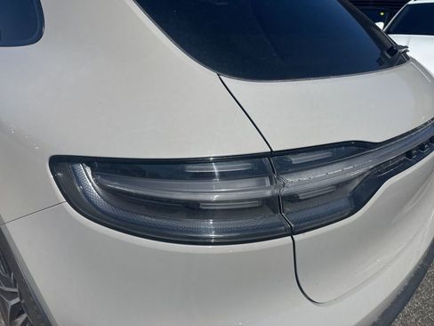 Certified 2023 Porsche Macan image 8