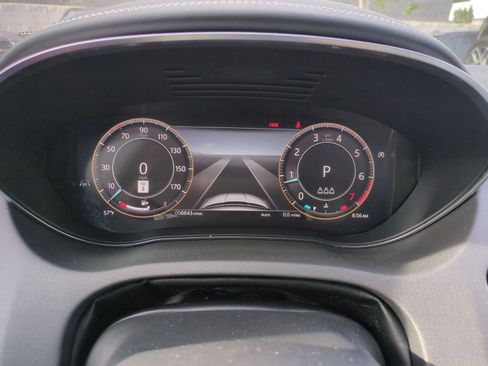 Used 2024 Jaguar E-PACE R-Dynamic SE AWD/4WD image 18
