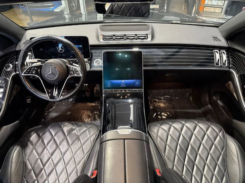 Used 2023 Mercedes-Benz S 580 4MATIC Sedan image 9