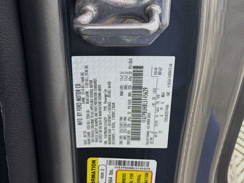 Used 2020 Ford Mustang Convertible image 38