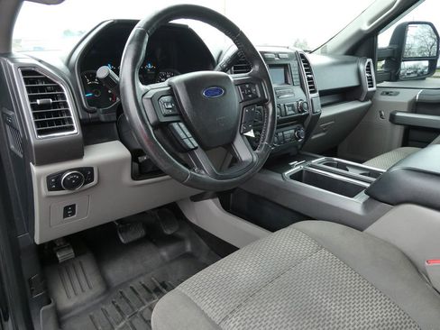 Used 2016 Ford F150 XLT w/ Equipment Group 301A Mid image 23