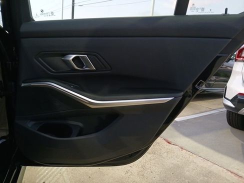 New 2026 BMW 330i Sedan image 11