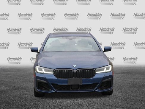 Certified 2023 BMW 540i w/ Dynamic Handling Package image 3
