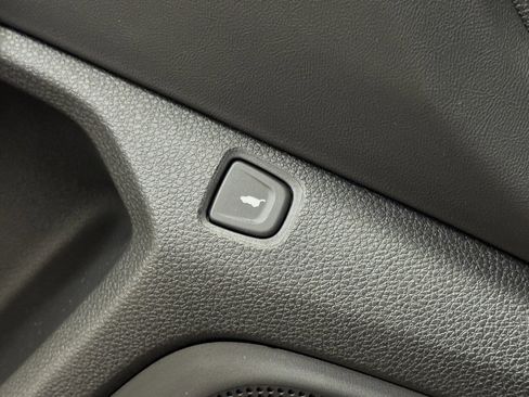 Used 2025 Acura RDX A-Spec image 15