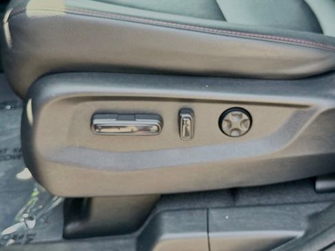 Used 2025 Honda Odyssey Sport-L image 17