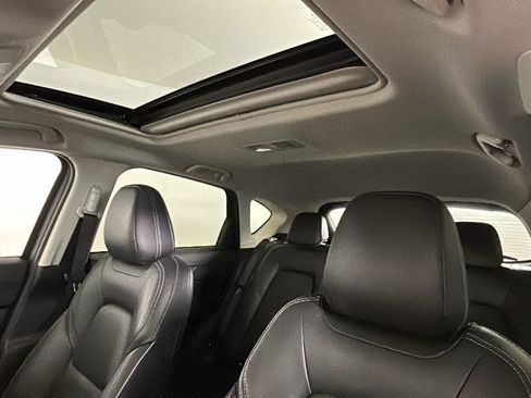 Used 2025 MAZDA CX-5 AWD 2.5 S w/ Preferred Package image 13