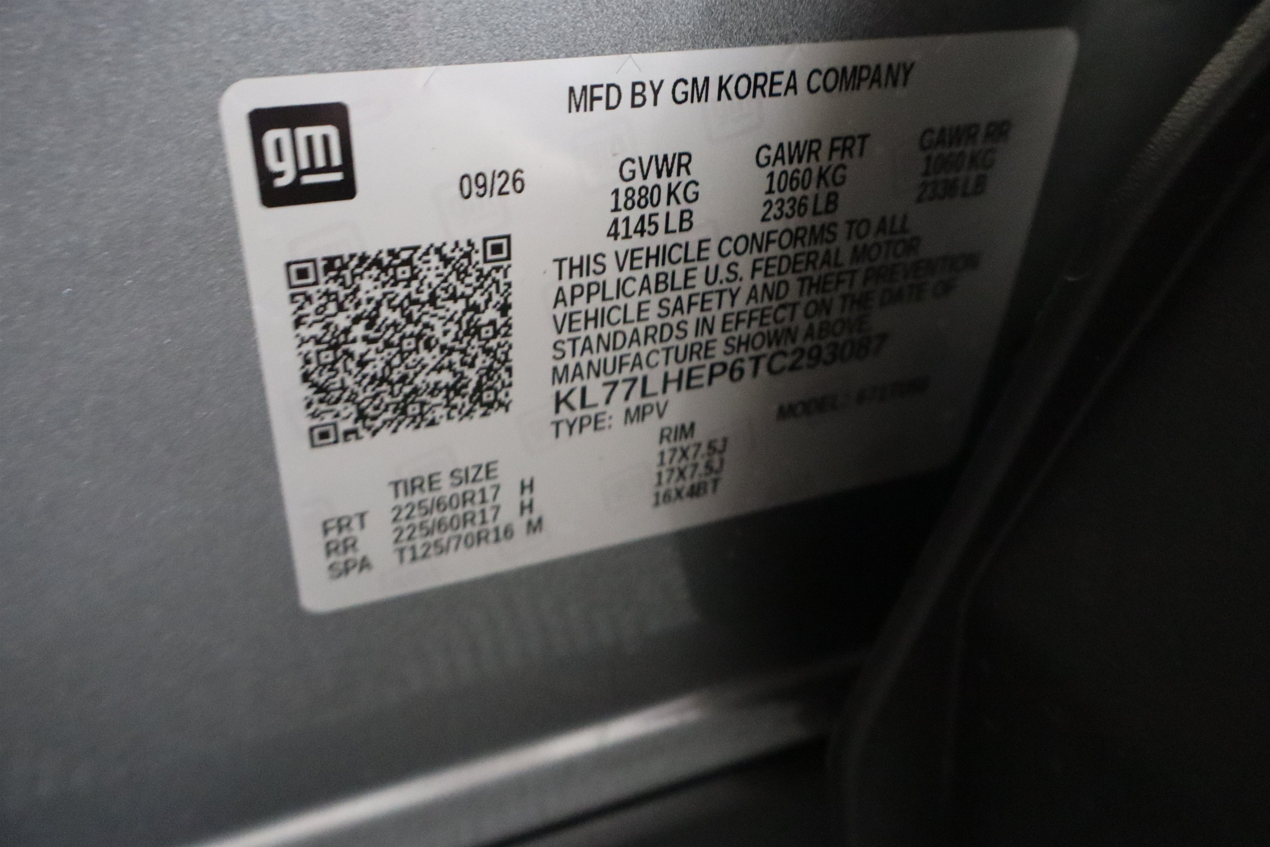 New 2026 Chevrolet Trax LT w/ Midnight Edition FWD image 36