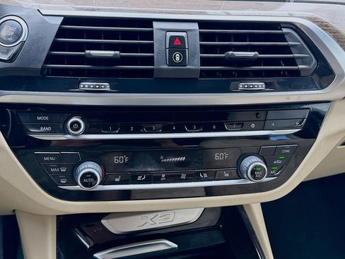 Used 2019 BMW X3 sDrive30i w/ Driving Assistance Package RWD image 12