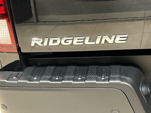 Used 2023 Honda Ridgeline Black Edition image 6