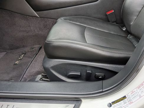 Used 2023 INFINITI Q50 Luxe w/ Cargo Package RWD image 17