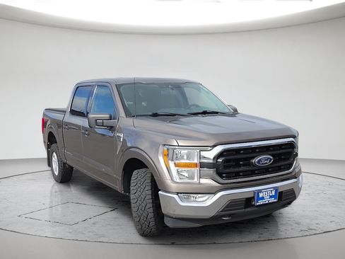 Used 2021 Ford F150 XLT w/ Equipment Group 301A Mid AWD/4WD image 3