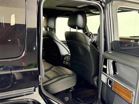 Used 2023 Mercedes-Benz G 63 AMG AMG G 63 image 28