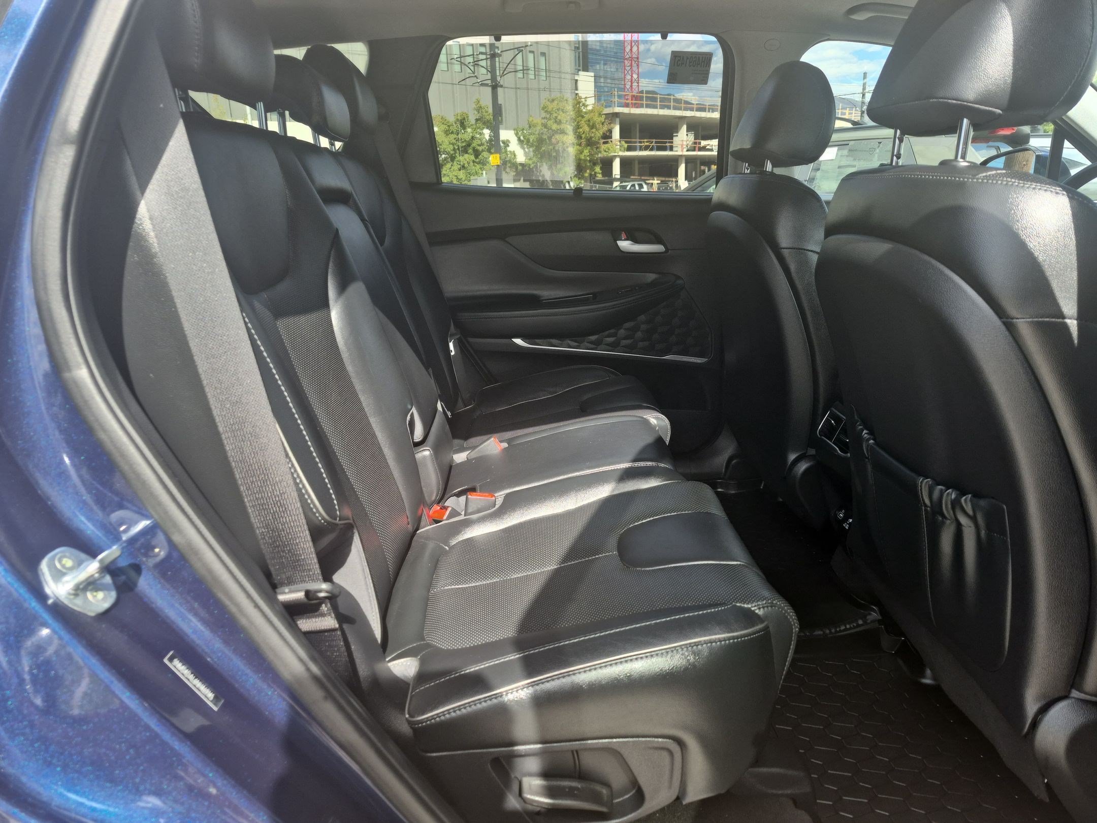Used 2022 Hyundai Santa Fe Limited AWD/4WD image 30