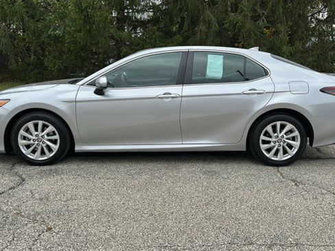 Used 2023 Toyota Camry LE image 27