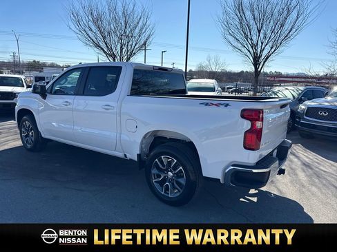 Used 2023 Chevrolet Silverado 1500 LT image 6