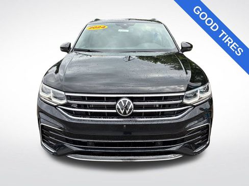 Used 2024 Volkswagen Tiguan SEL R-Line AWD/4WD image 8