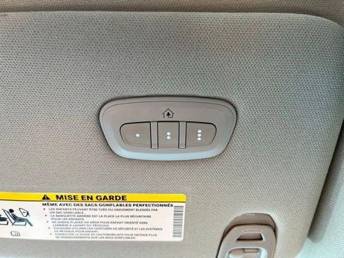 Used 2024 RAM 2500 Laramie AWD/4WD image 33
