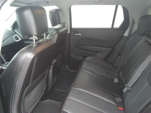 Used 2017 GMC Terrain SLT w/ Open Road Package image 10