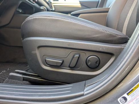 Used 2025 MAZDA CX-50 2.5 Hybrid w/ Preferred Pkg image 20