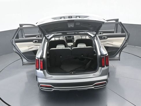 Used 2022 Kia Sorento EX w/ Panoramic Sunroof Package image 76