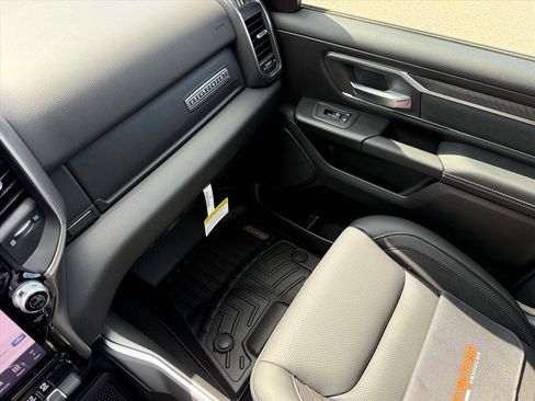 New 2026 RAM 1500 Big Horn AWD/4WD image 41