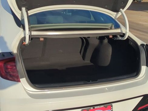 Used 2021 Hyundai Sonata SEL image 18