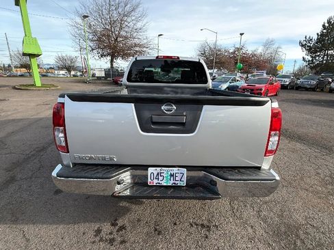 Used 2013 Nissan Frontier S image 4