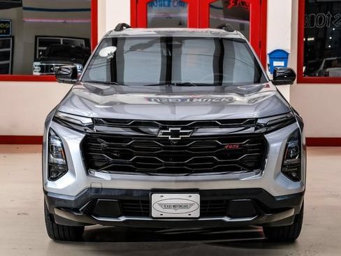 Used 2025 Chevrolet Equinox RS w/ Safety and Technology Package AWD/4WD image 8
