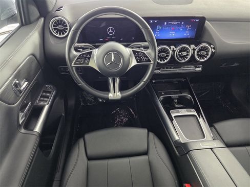 Certified 2025 Mercedes-Benz GLA 250 image 13