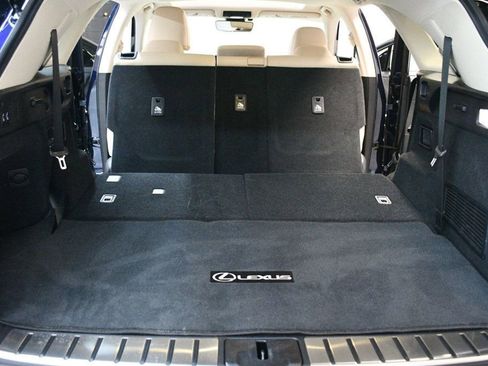 Used 2022 Lexus RX 350L Luxury w/ Accessory Package (Z1) image 42