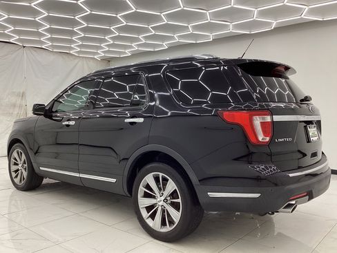 Used 2018 Ford Explorer Limited FWD image 11