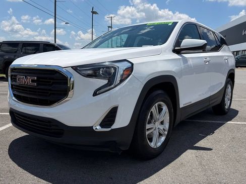Used 2020 GMC Terrain SLE FWD image 3