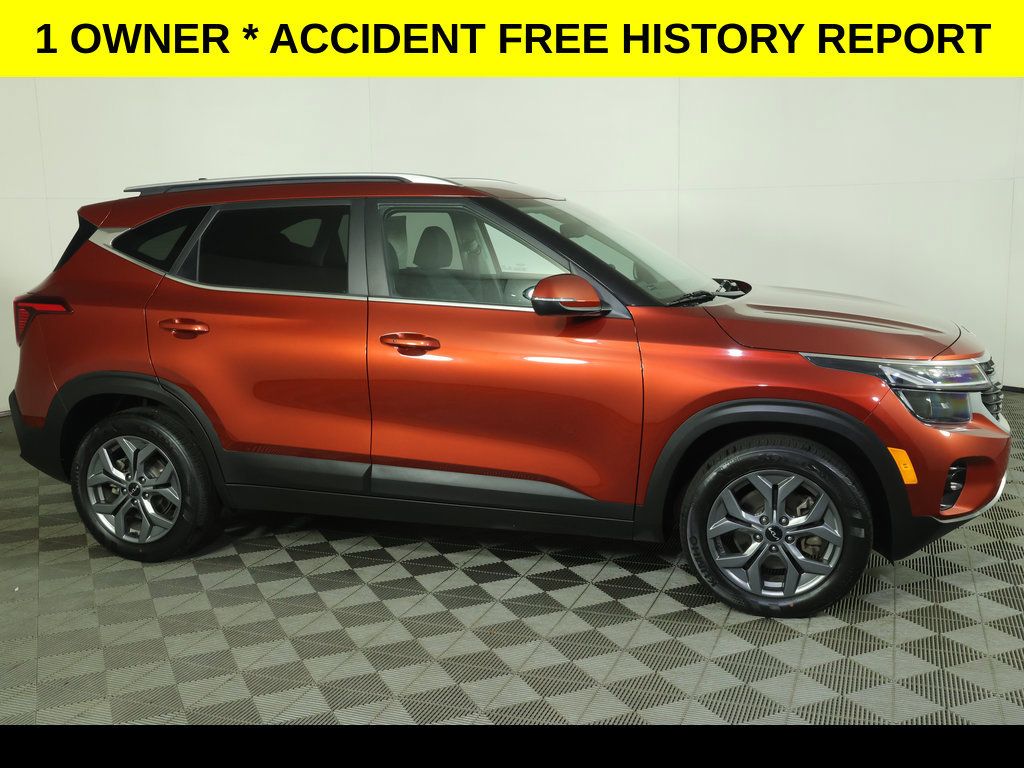 Used 2024 Kia Seltos S AWD/4WD image 2