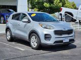 Used 2017 Kia Sportage LX image 2