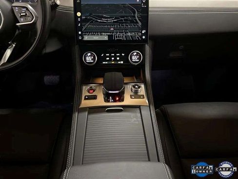 Used 2024 Jaguar F-PACE R-Dynamic S image 16