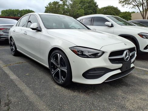 Used 2025 Mercedes-Benz C 300 Sedan image 21